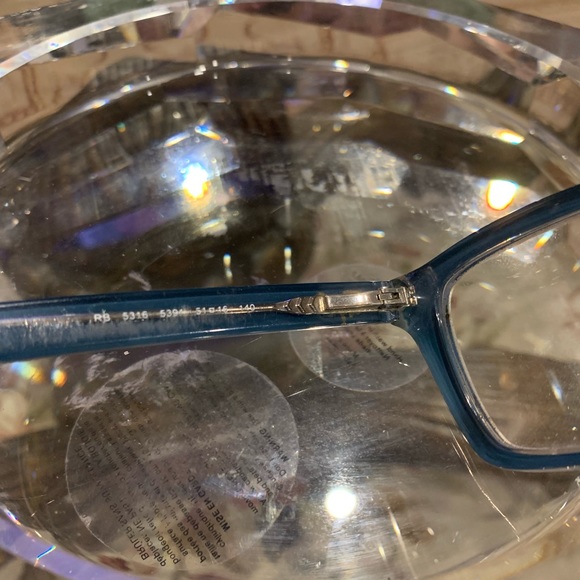 Ray-Ban Glasses - Picture 6 of 8